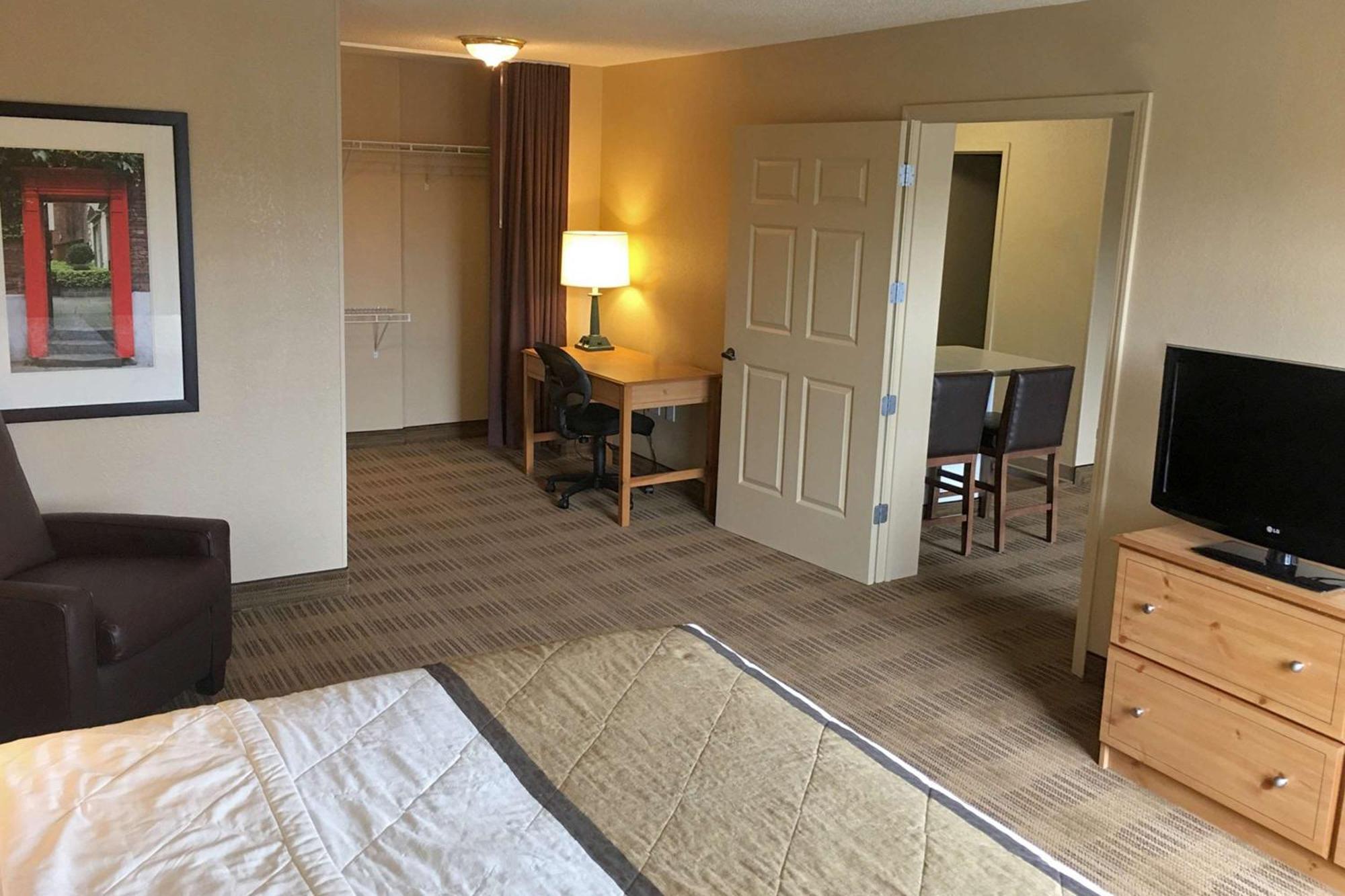 Extended Stay America Suites - Atlanta - Marietta - Powers Ferry Rd Sandy Springs Dış mekan fotoğraf