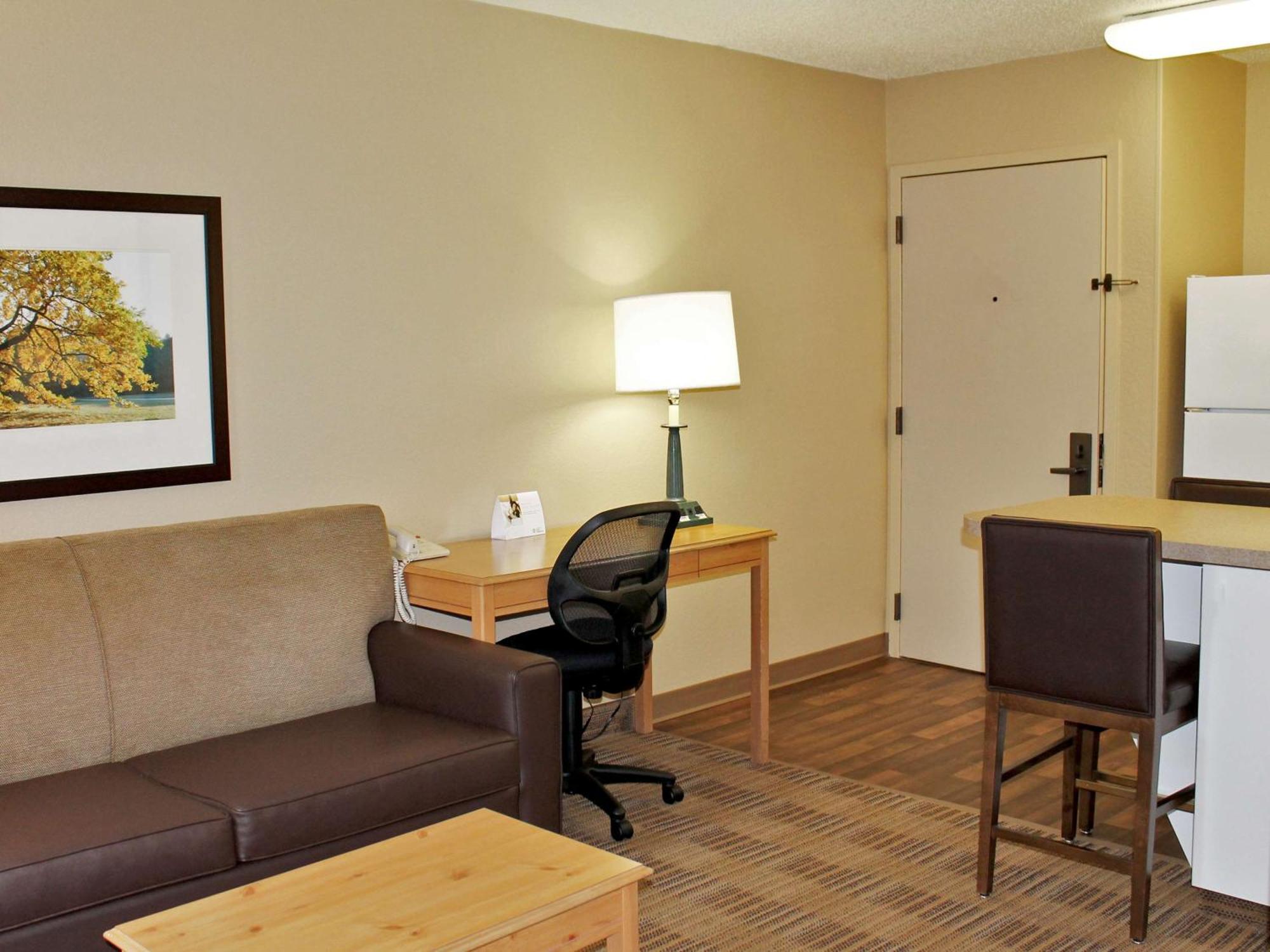 Extended Stay America Suites - Atlanta - Marietta - Powers Ferry Rd Sandy Springs Dış mekan fotoğraf