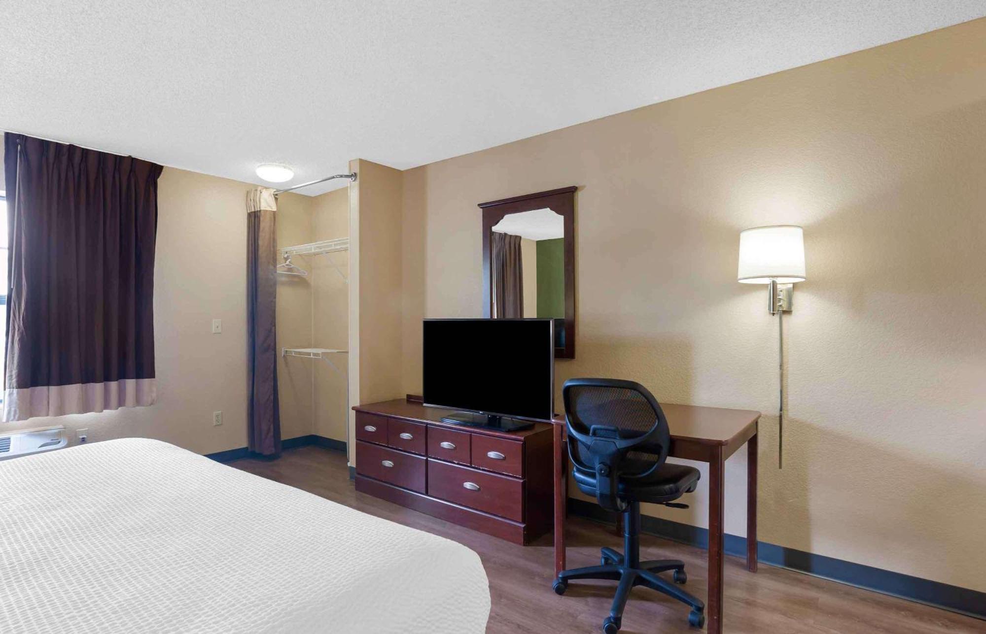 Extended Stay America Suites - Atlanta - Marietta - Powers Ferry Rd Sandy Springs Dış mekan fotoğraf