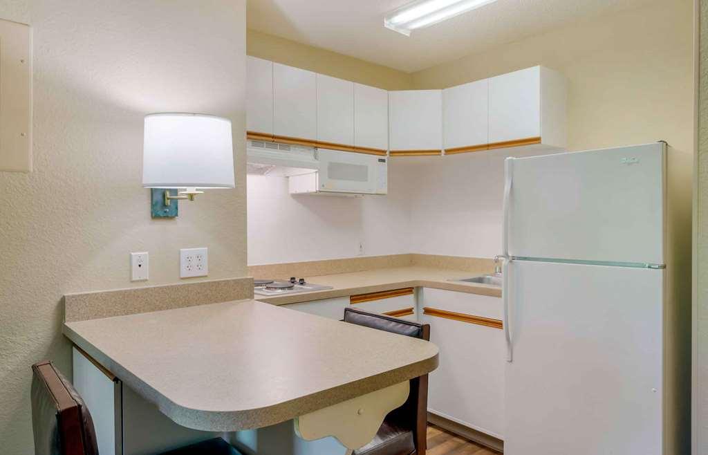 Extended Stay America Suites - Atlanta - Marietta - Powers Ferry Rd Sandy Springs Oda fotoğraf